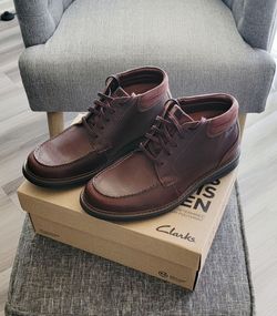 Clarks Men's mid boots