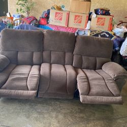 Recliner sofa