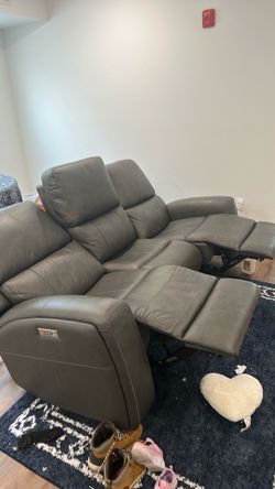 Brand new leather couch recliners