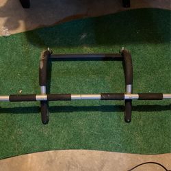 Door Pull Up Bar