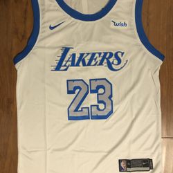 Lebron James Jersey