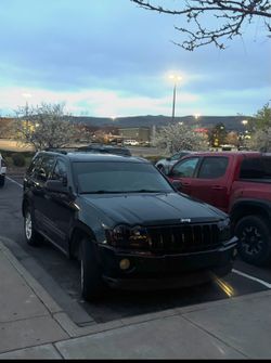2006 Jeep Cherokee Laredo