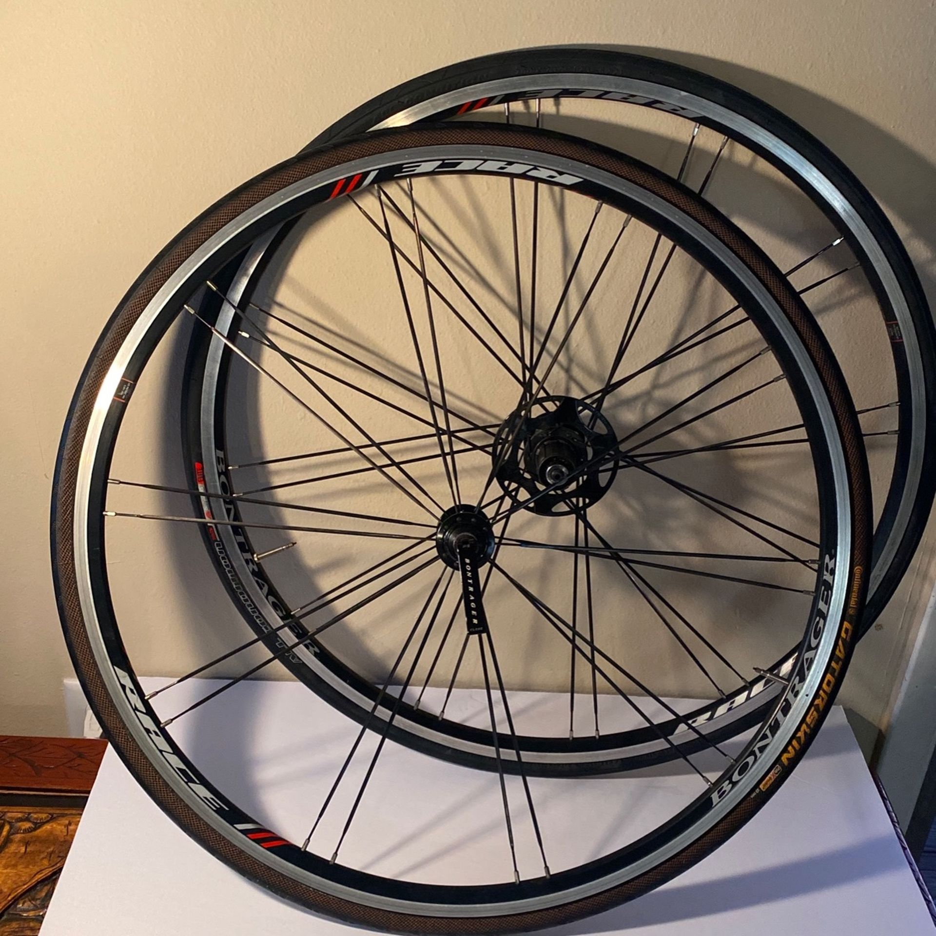 Bontrager 10 Speed Wheelset With Tires