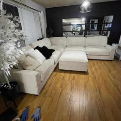 New Large 127x127 Corduroy Sectional Couch With Ottoman : Free Delivery 