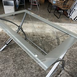 Office Desk And File Cabinets 