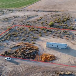 Traila En 1 Acre Imedio De terreno En Venta 