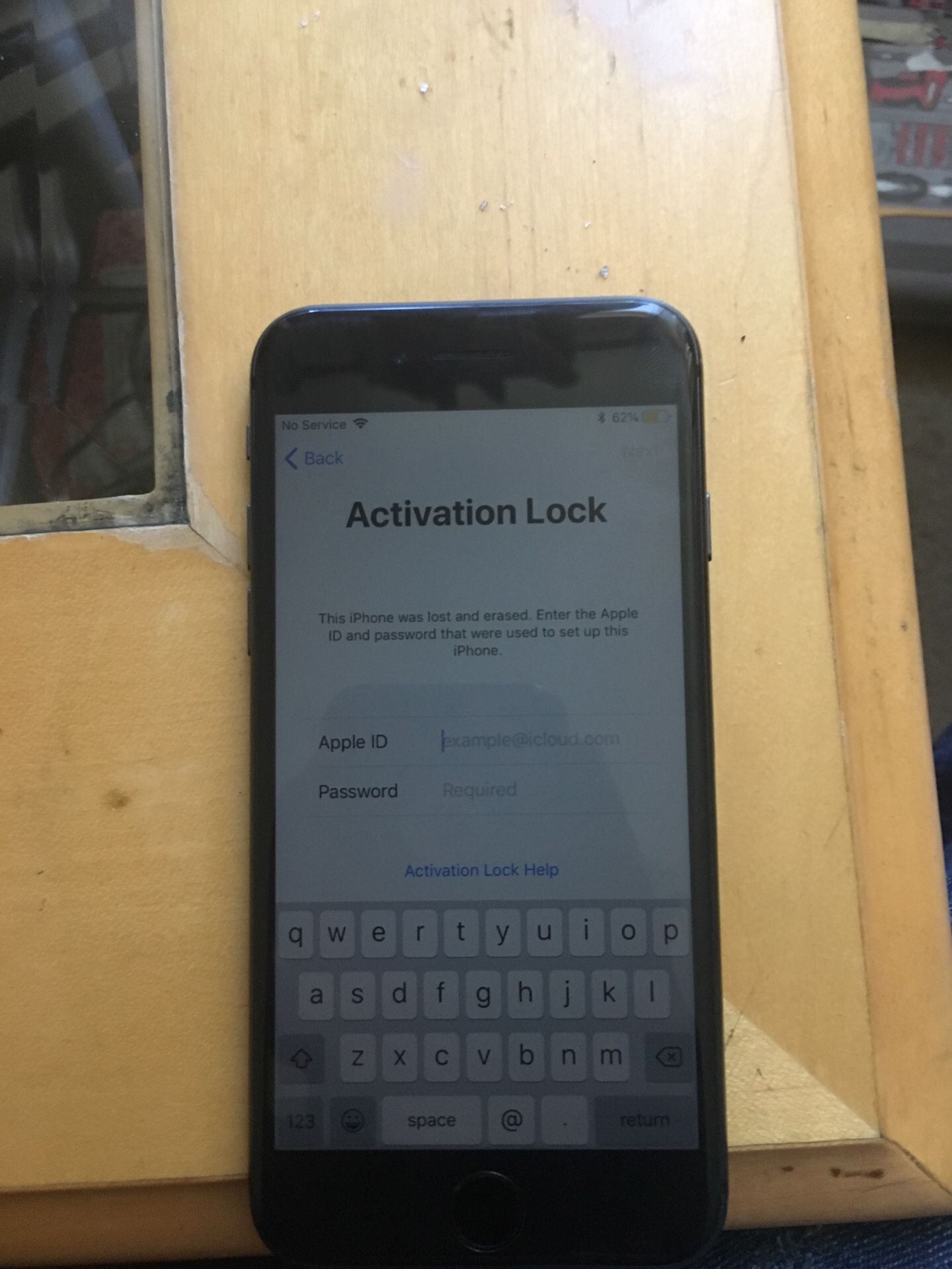 iCloud locked iPhone 8