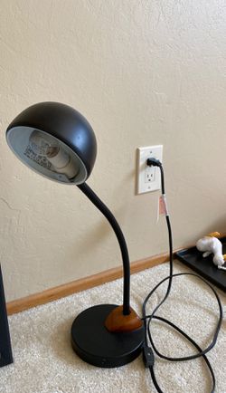 Desk lamp Thumbnail