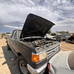 1989 FORD TRUCK🛻FULL PART OUT!!