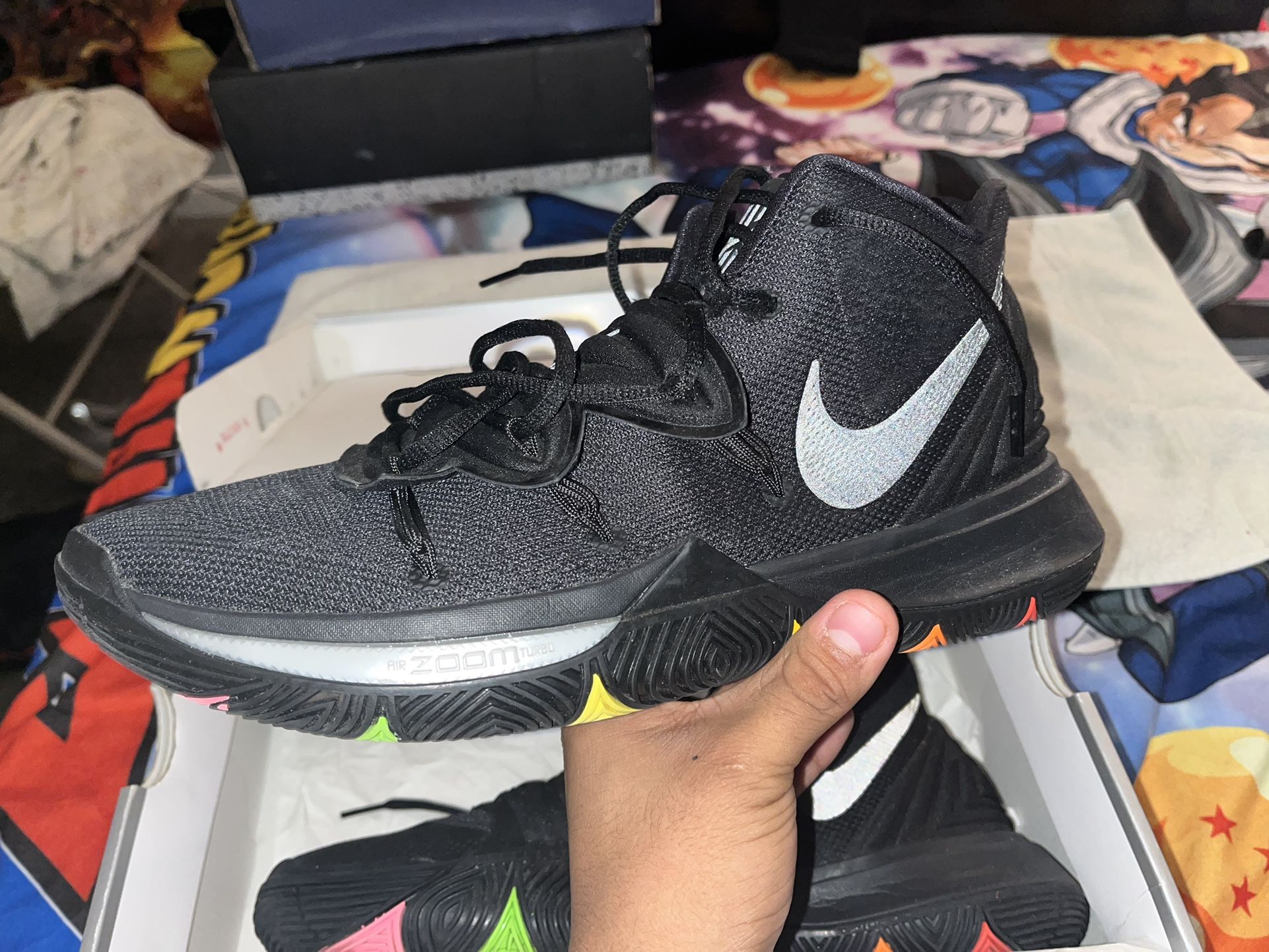 Nike Kyrie (Rainbow Bottoms)