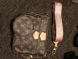Louis Vuitton Monogram Multi Pochette Bag