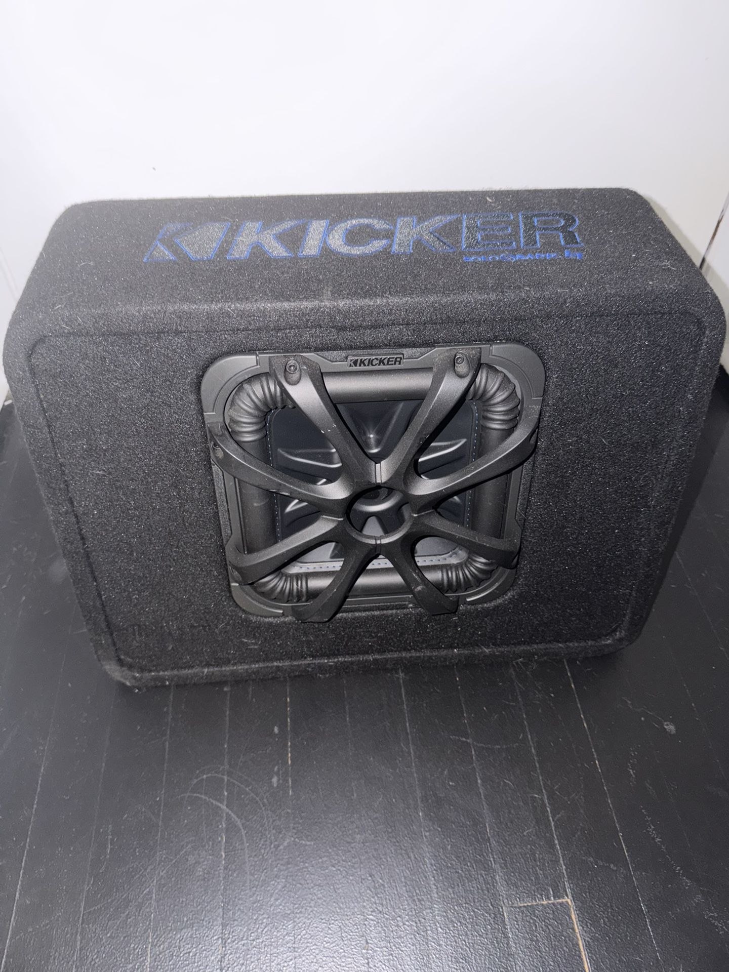 Kicker Solo-Baric LS710
