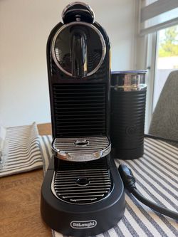 Nespresso DeLonghi Citiz Espresso Machine Black
