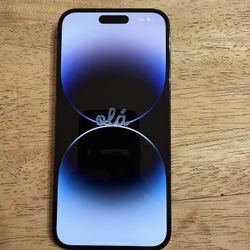 iPhone 14 Pro Max. 1TB, Space Black, Unlocked. Includes 5 Cases/3 Screen Protectors