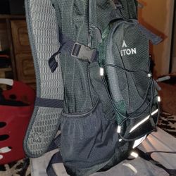 TETON Sports Oasis Hydration Backpack