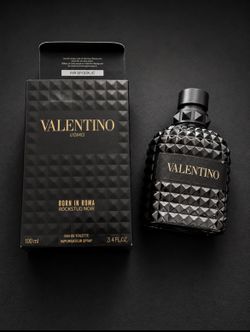 Valentino born in Roma Rockstud Noir