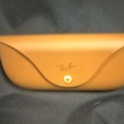 Ray-Ban Meta Charging Case For Electric Sunglasses 