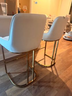 Bar chairs