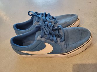 Nike Snickers  US10 size