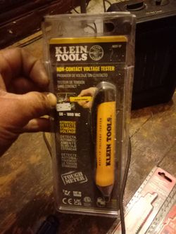 Klein Voltage Tester