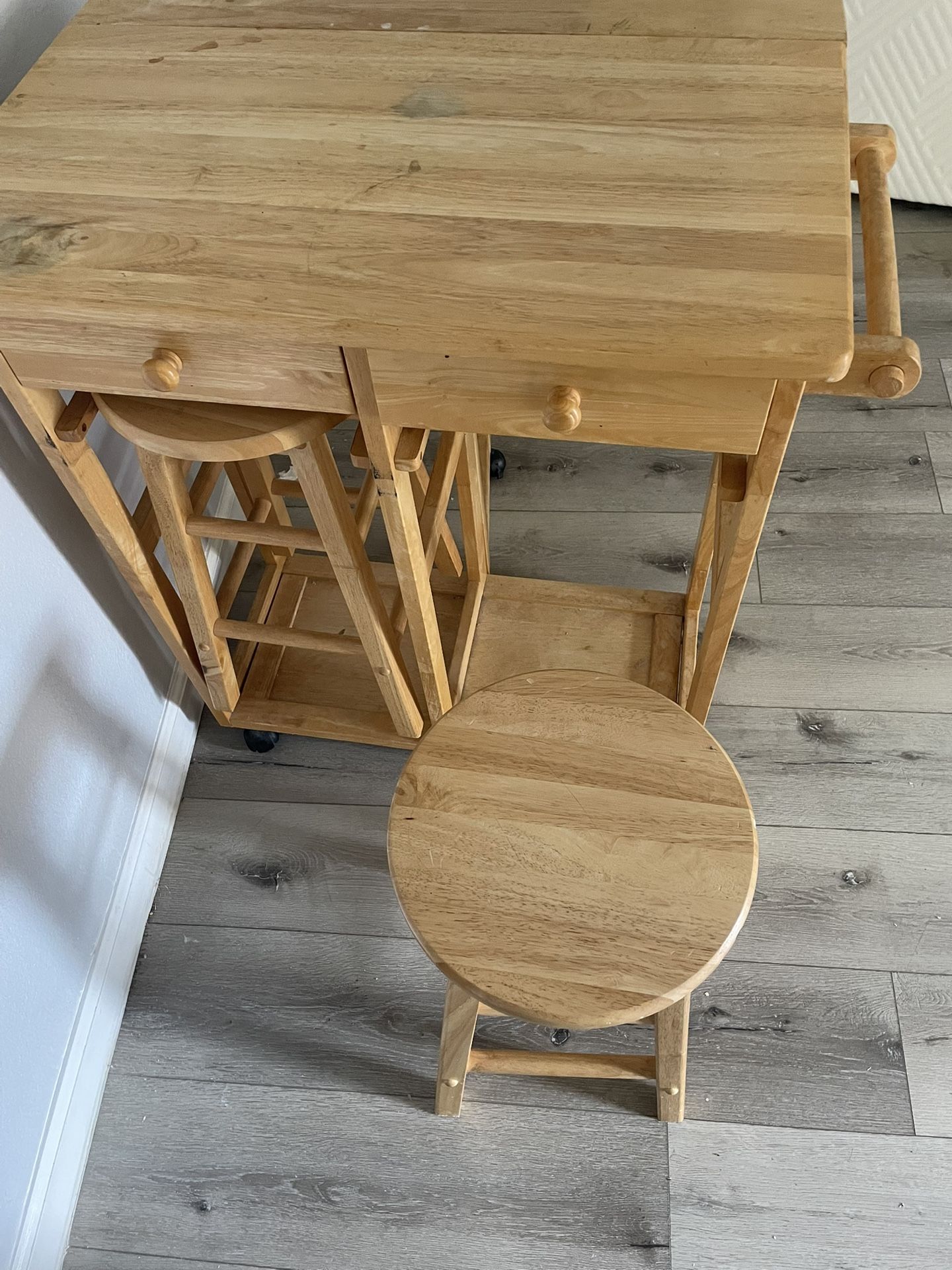 Foldable Dining Table