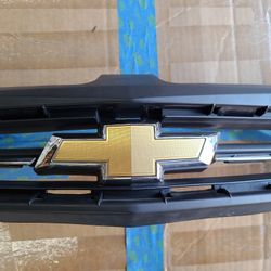 2017 Camaro LT RS Front Upper and Lower Grills