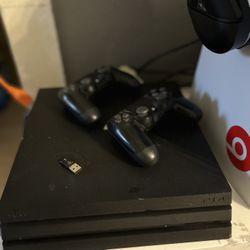 PS4 Headset & GAMES
