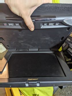 15" flip down tv