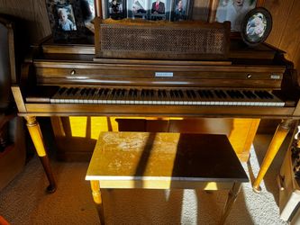 Baldwin Piano