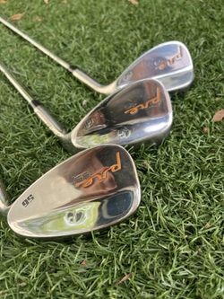Pinemeadow Pre SS Wedge Set Of 3 (52° A, 56° S, 60° L,) - Steel Shafts, RH