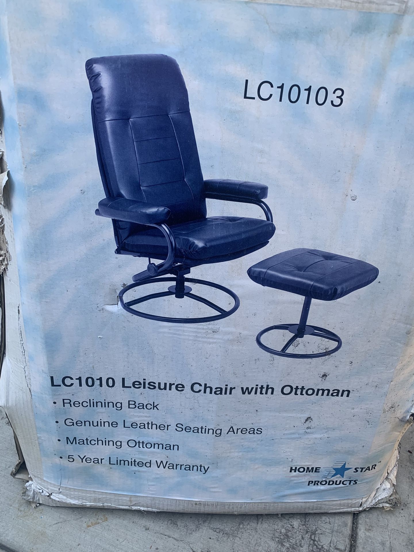 Chair With Ottoman