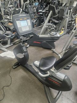 LIFE FITNESS 95R RECUMBENT BIKE, GOOD CONDITION! READY 4 PICKUP/DELIVERY!!