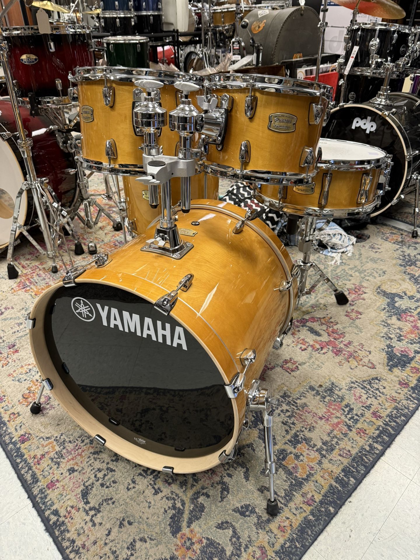 Yamaha Stage Custom 5pc Drum Set