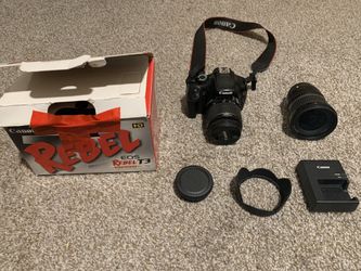 Canon eos rebel t3 with extras