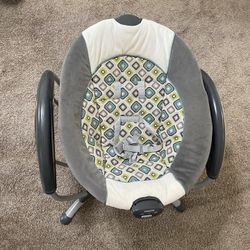 Graco Baby Swing 