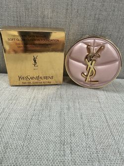 YSL skin affair, soft globe cushion foundation in 00 11 YSL skin affair, soft glow cushion foundation in 00 11