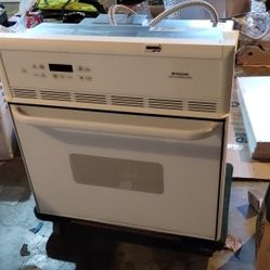 Frigidaire Wall Oven Self Cleaning White