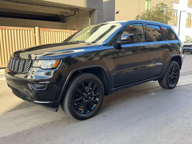 2020 Jeep Grand Cherokee