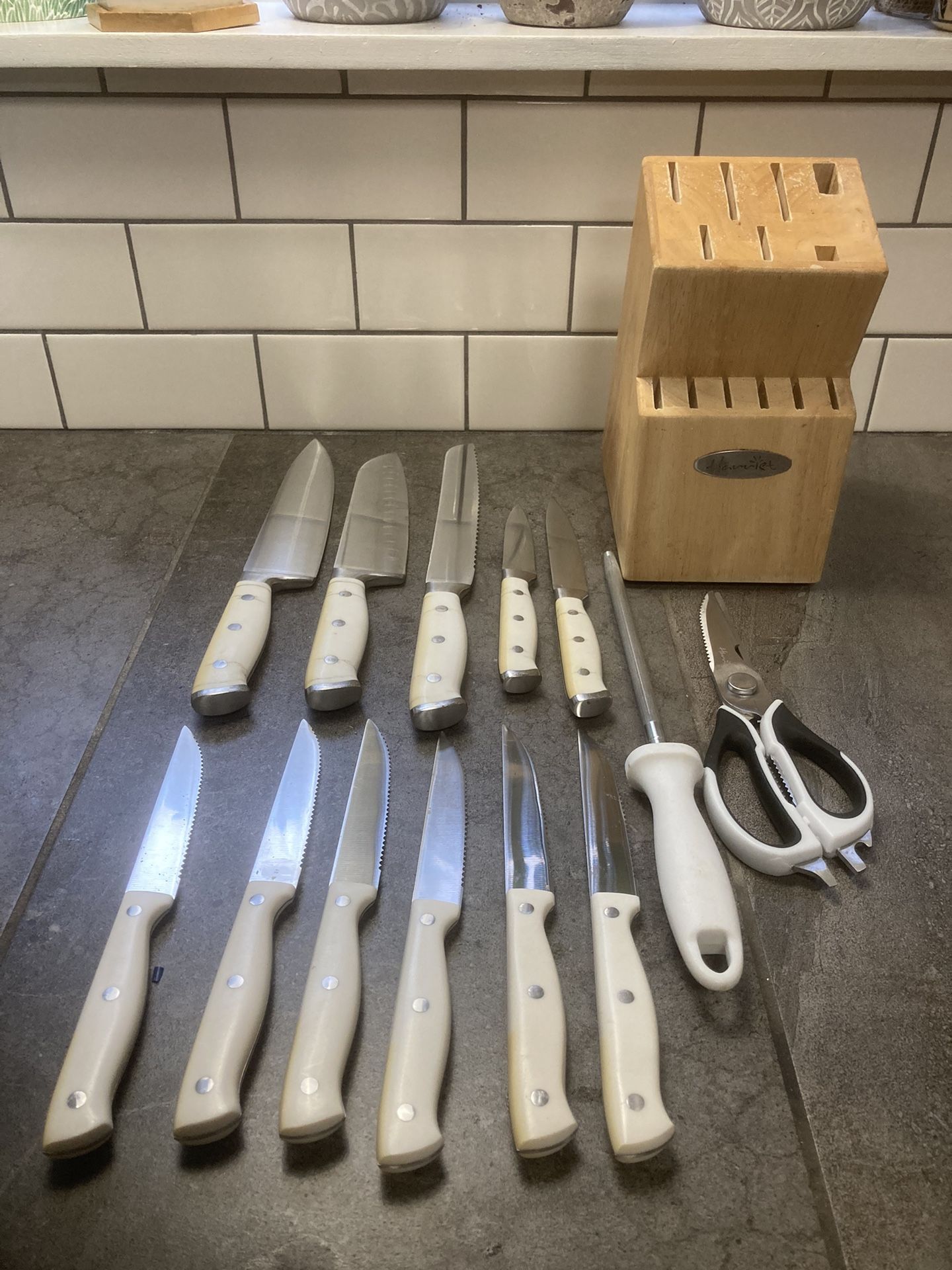 Harriet 13-piece Knife Set