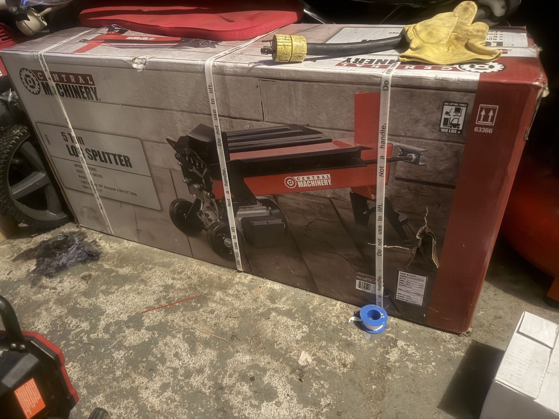 Log Splitter/ Electric Log Splitter