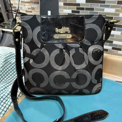 Vintage Coach Crossbody Bag.  In pristine condition. 10” x 10”