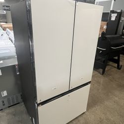 SAMSUNG BESPOKE REFRIGERATOR NEW 30 CB FT 