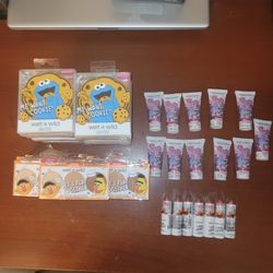 43 Items NEW Wet n Wild Sesame Street Limited Edition Makeup & Mirrors