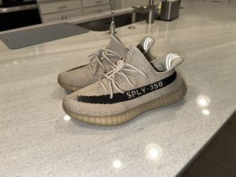 YEEZY V2 SLATE