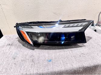 2025 to 2026 AUDI Q7 HEADLIGHT LASER RH