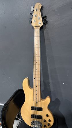 Lakland 55-01 natural maple  bass  5 strings