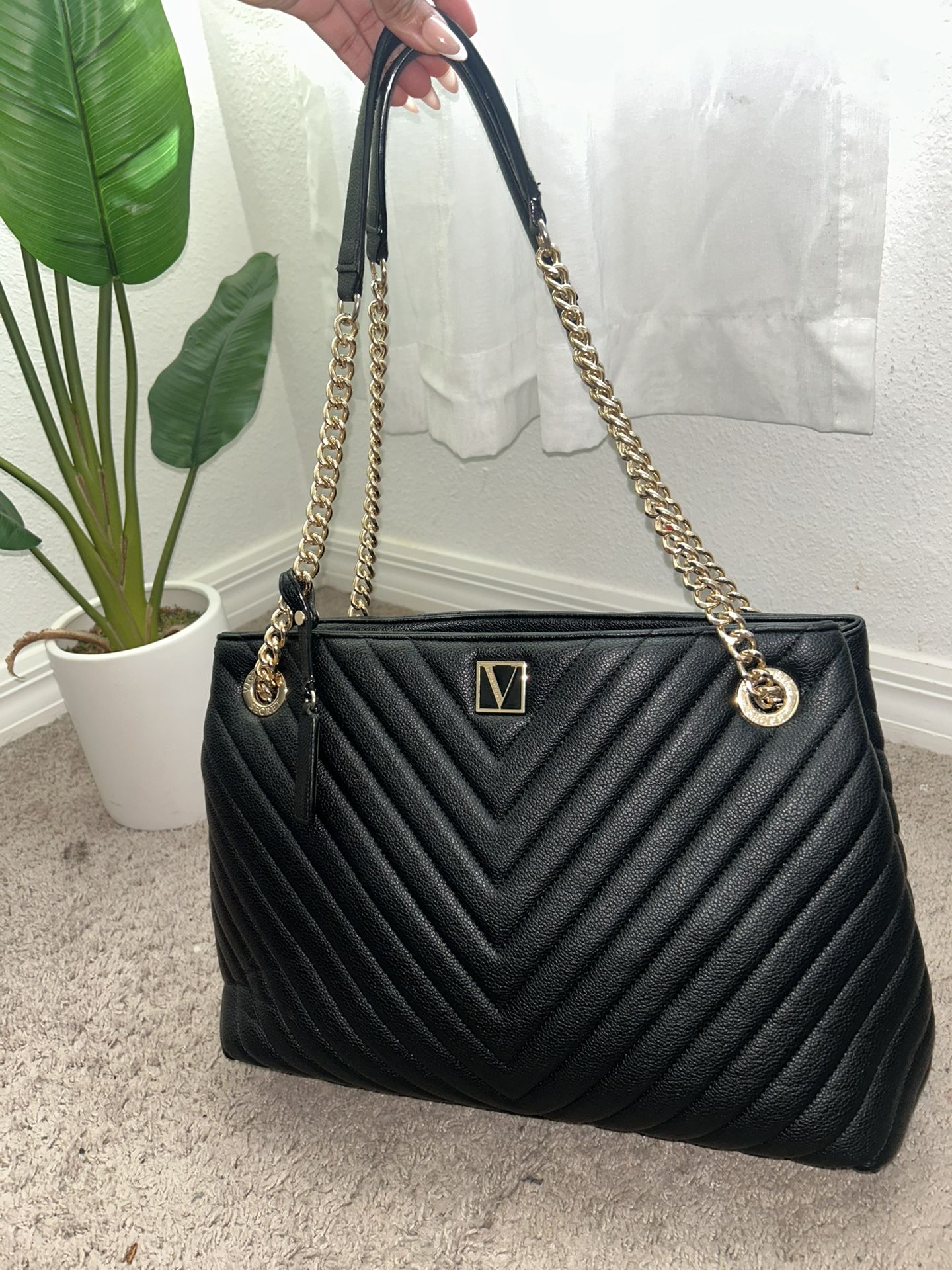 Victoria’s Secret Black Tote Bag 