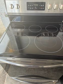 STOVE FRIGIDAIRE 30”
