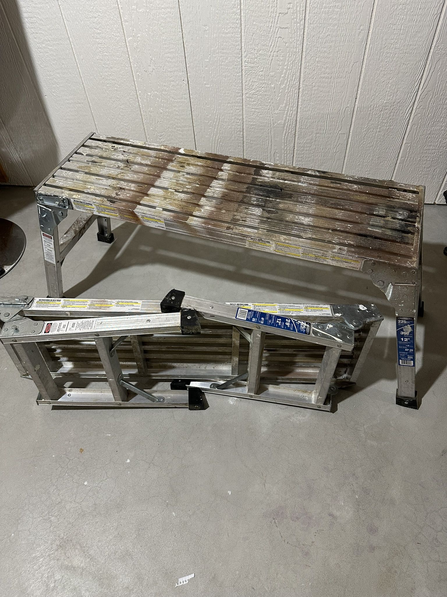2 Folding Benches