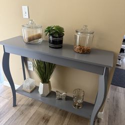 Entryway Gray 